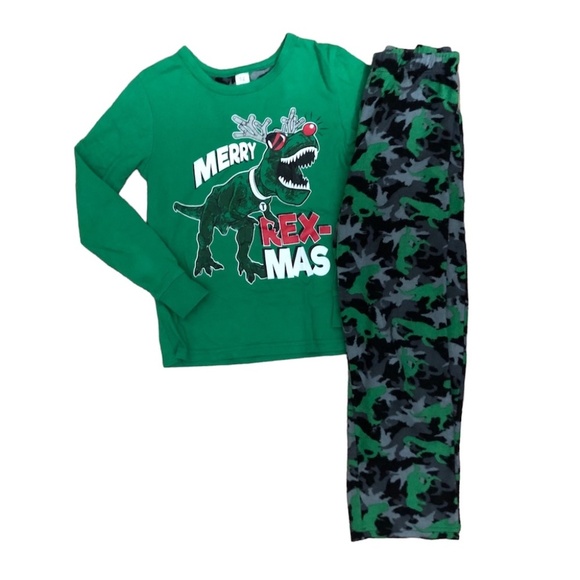 3/$30 - Christmas PJ size 7/8 - Picture 1 of 4